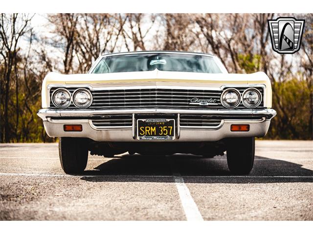 1966 Chevrolet Caprice (CC-1941077) for sale in O'Fallon, Illinois