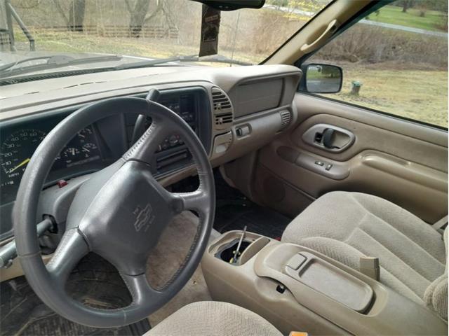 1999 Chevrolet Suburban (CC-1942900) for sale in Carlisle, Pennsylvania