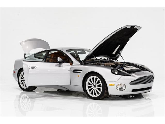 2003 Aston Martin Vanquish (CC-1943248) for sale in Montreal, Quebec