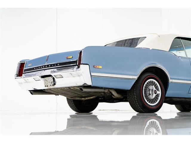 1966 Oldsmobile 442 (CC-1943257) for sale in Montreal, Quebec