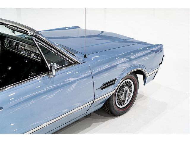 1966 Oldsmobile 442 (CC-1943257) for sale in Montreal, Quebec