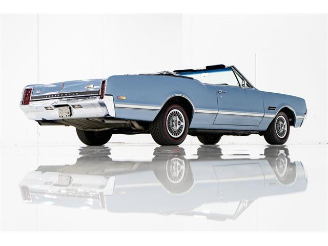 1966 Oldsmobile 442 (CC-1943257) for sale in Montreal, Quebec
