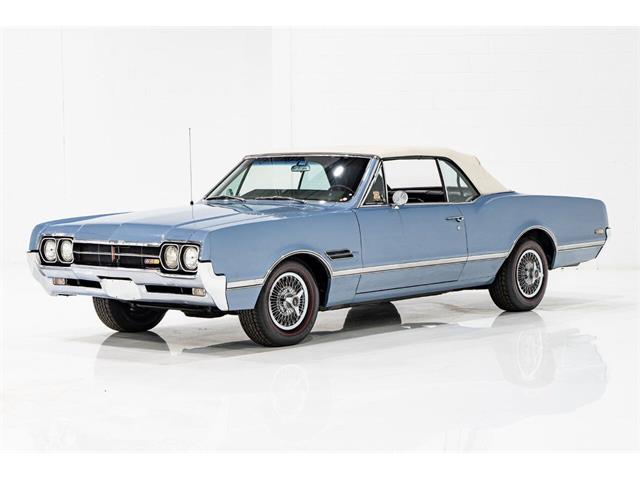1966 Oldsmobile 442 (CC-1943257) for sale in Montreal, Quebec