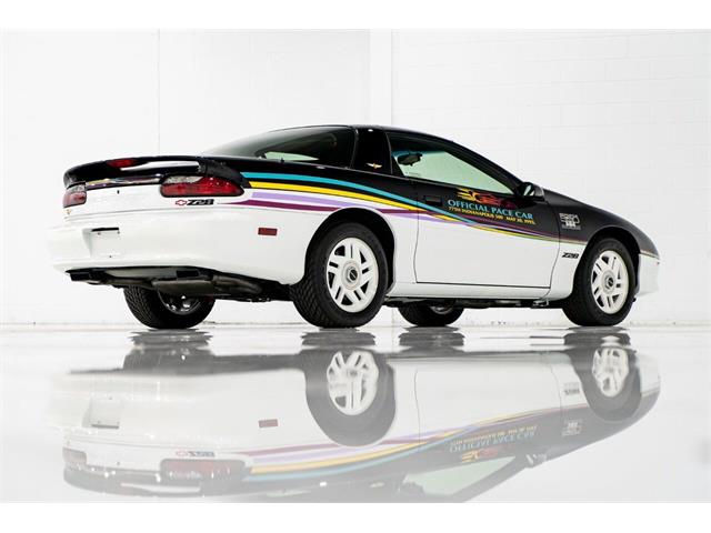 1993 Chevrolet Camaro Z28 (CC-1943262) for sale in Montreal, Quebec