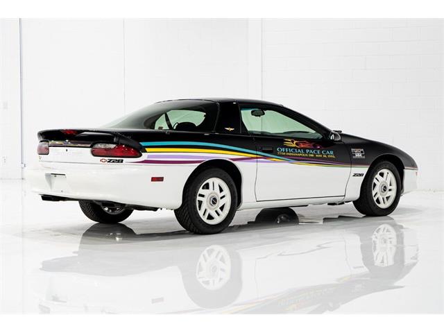 1993 Chevrolet Camaro Z28 (CC-1943262) for sale in Montreal, Quebec