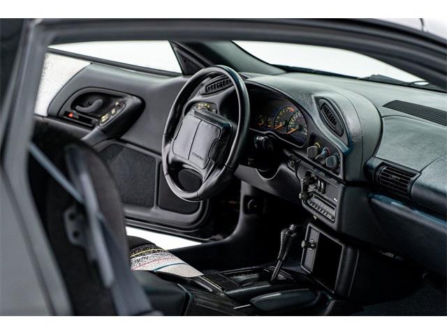 1993 Chevrolet Camaro Z28 (CC-1943262) for sale in Montreal, Quebec
