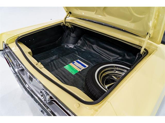 1968 Chrysler 300 (CC-1943268) for sale in Montreal, Quebec