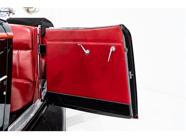 1935 Auburn 851 (CC-1943273) for sale in Montreal, Quebec