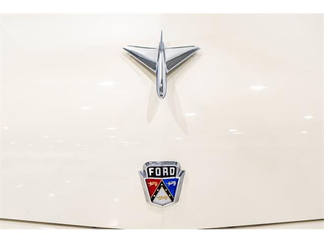 1954 Ford Crestline (CC-1943298) for sale in Montreal, Quebec