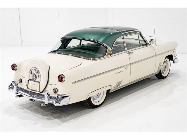 1954 Ford Crestline (CC-1943298) for sale in Montreal, Quebec
