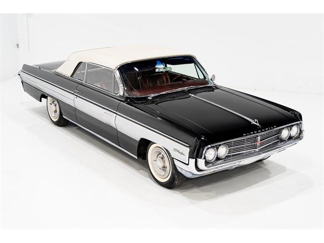 1962 Oldsmobile Starfire (CC-1943308) for sale in Montreal, Quebec