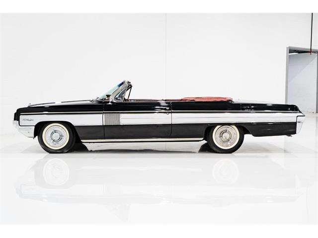 1962 Oldsmobile Starfire (CC-1943308) for sale in Montreal, Quebec