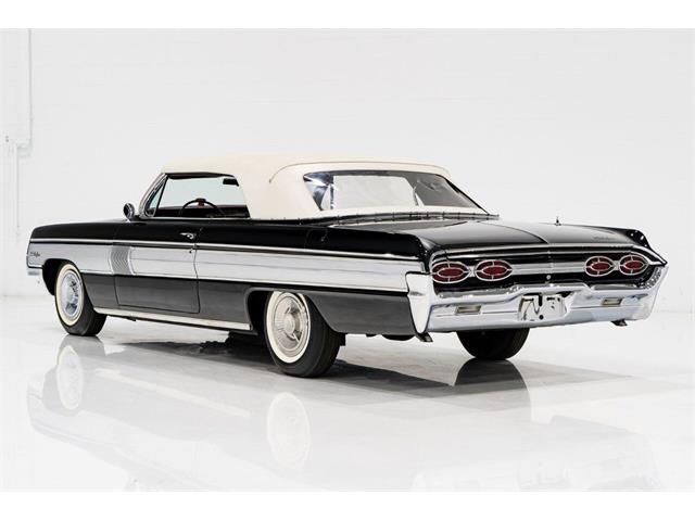 1962 Oldsmobile Starfire (CC-1943308) for sale in Montreal, Quebec