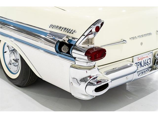 1957 Pontiac Bonneville (CC-1943313) for sale in Montreal, Quebec