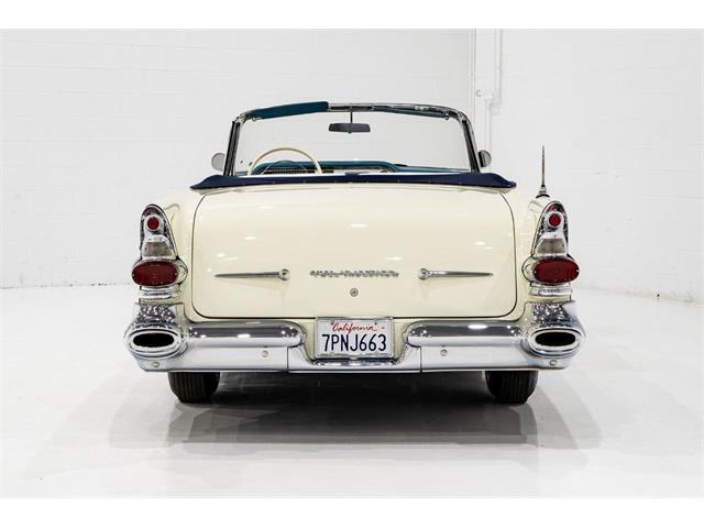 1957 Pontiac Bonneville (CC-1943313) for sale in Montreal, Quebec