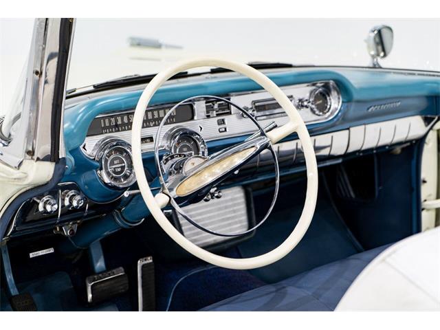 1957 Pontiac Bonneville (CC-1943313) for sale in Montreal, Quebec