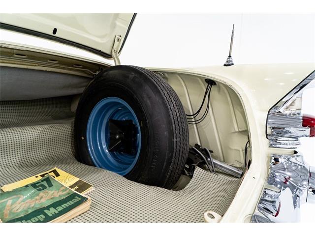 1957 Pontiac Bonneville (CC-1943313) for sale in Montreal, Quebec