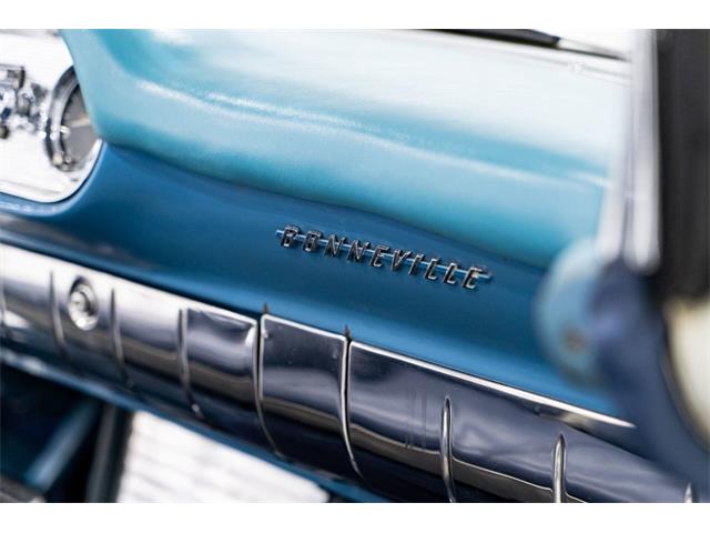 1957 Pontiac Bonneville (CC-1943313) for sale in Montreal, Quebec