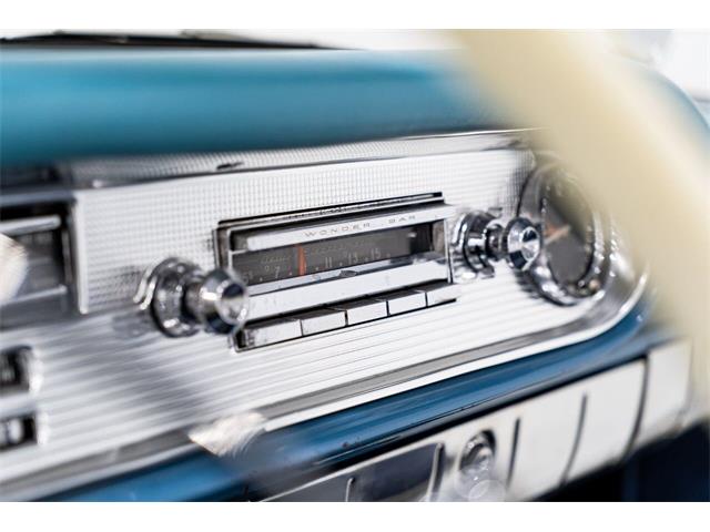 1957 Pontiac Bonneville (CC-1943313) for sale in Montreal, Quebec