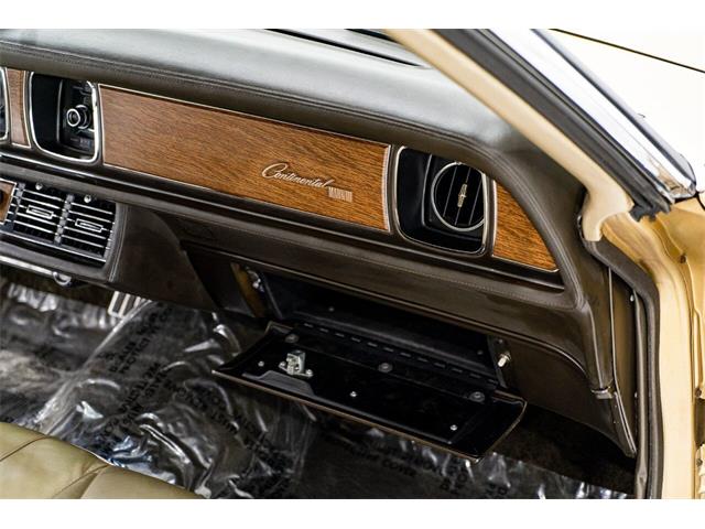 1969 Lincoln Continental (CC-1943319) for sale in Montreal, Quebec