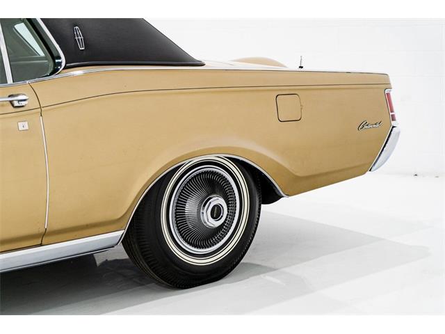 1969 Lincoln Continental (CC-1943319) for sale in Montreal, Quebec