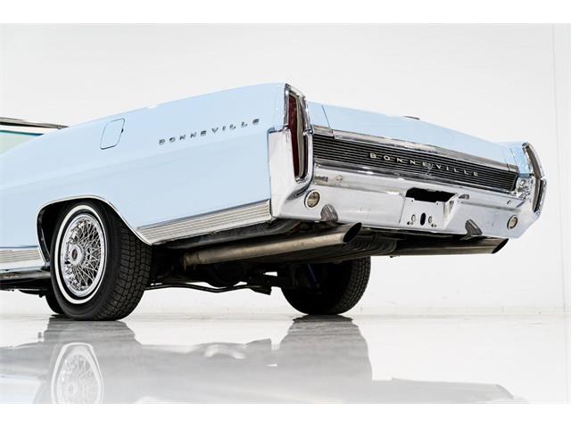 1964 Pontiac Bonneville (CC-1943324) for sale in Montreal, Quebec