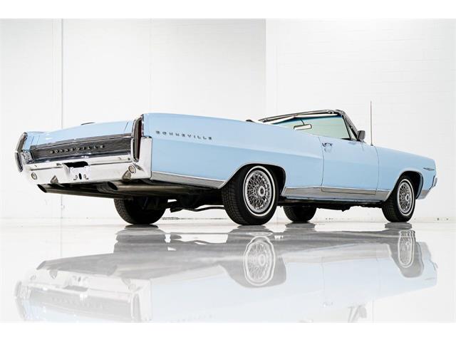 1964 Pontiac Bonneville (CC-1943324) for sale in Montreal, Quebec