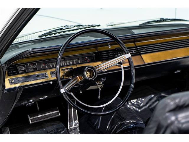 1968 Chrysler Imperial (CC-1943325) for sale in Montreal, Quebec