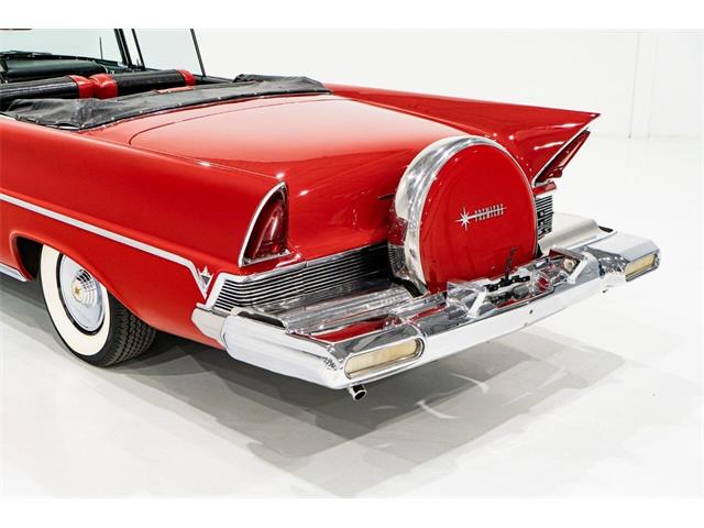 1957 Lincoln Premiere (CC-1943326) for sale in Montreal, Quebec
