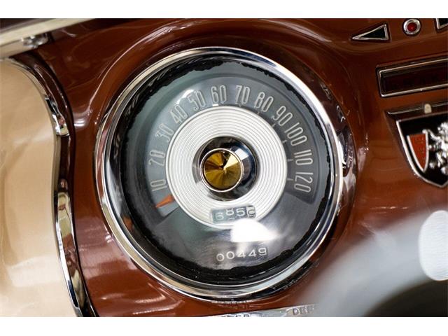 1956 Chrysler New Yorker (CC-1943336) for sale in Montreal, Quebec