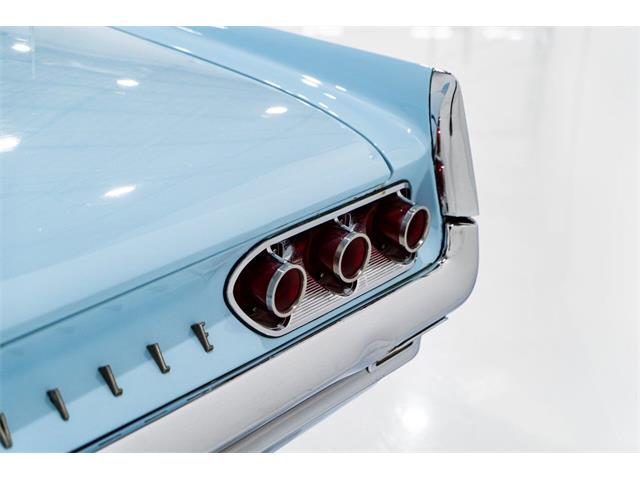 1961 Pontiac Bonneville (CC-1943340) for sale in Montreal, Quebec