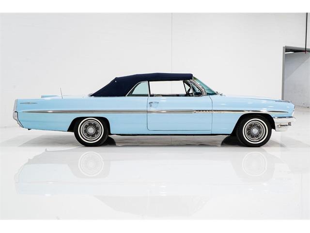 1961 Pontiac Bonneville (CC-1943340) for sale in Montreal, Quebec