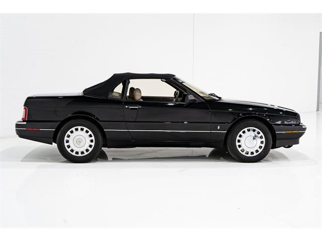 1993 Cadillac Allante (CC-1943354) for sale in Montreal, Quebec