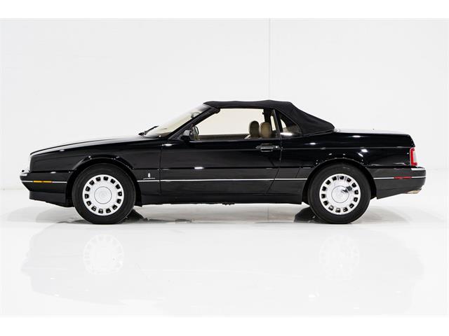 1993 Cadillac Allante (CC-1943354) for sale in Montreal, Quebec