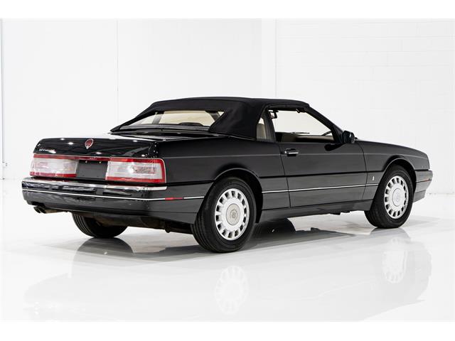 1993 Cadillac Allante (CC-1943354) for sale in Montreal, Quebec