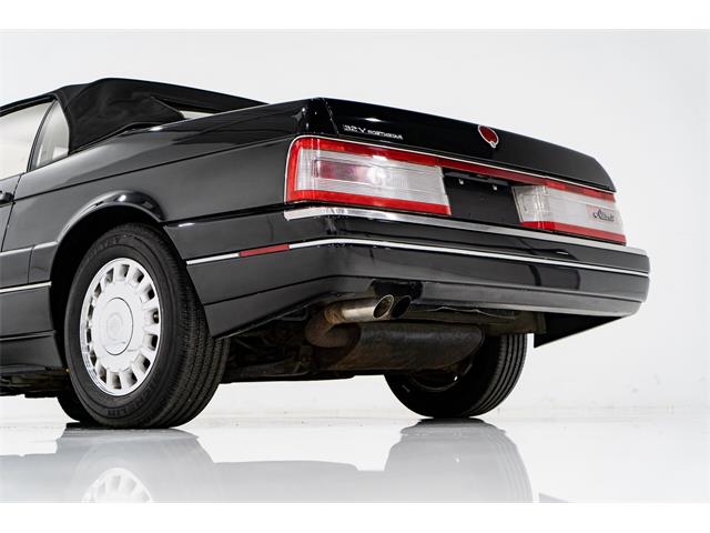 1993 Cadillac Allante (CC-1943354) for sale in Montreal, Quebec