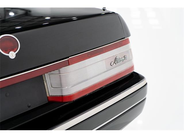 1993 Cadillac Allante (CC-1943354) for sale in Montreal, Quebec