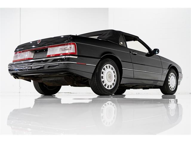 1993 Cadillac Allante (CC-1943354) for sale in Montreal, Quebec