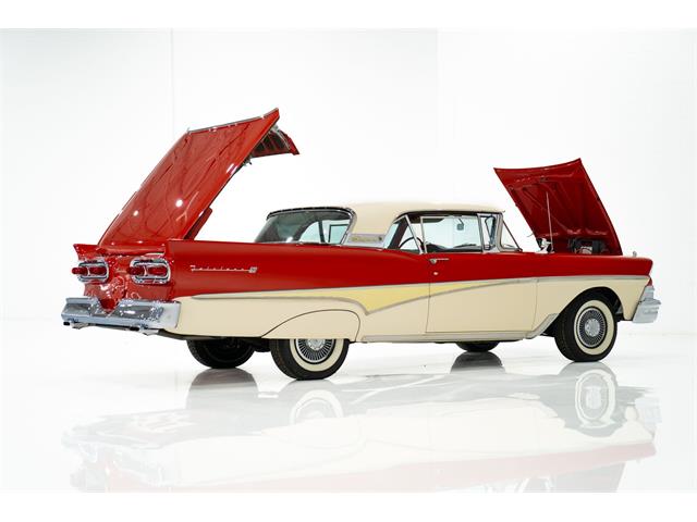 1958 Ford Fairlane 500 Skyliner (CC-1943370) for sale in Montreal, Quebec
