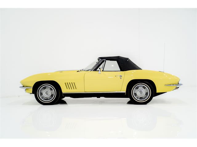 1967 Chevrolet Corvette (CC-1943385) for sale in Montreal, Quebec