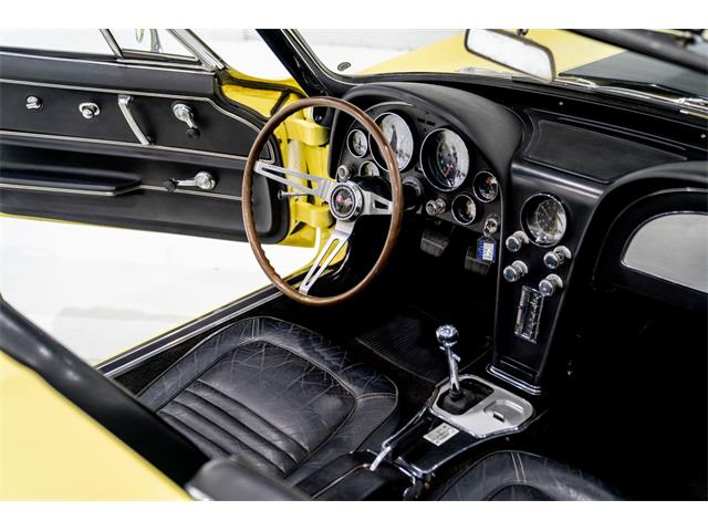 1967 Chevrolet Corvette (CC-1943385) for sale in Montreal, Quebec