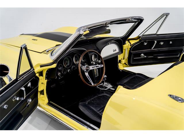1967 Chevrolet Corvette (CC-1943385) for sale in Montreal, Quebec