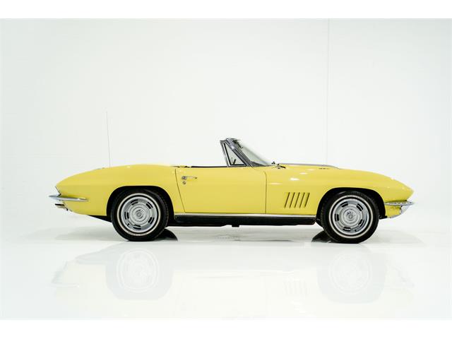 1967 Chevrolet Corvette (CC-1943385) for sale in Montreal, Quebec