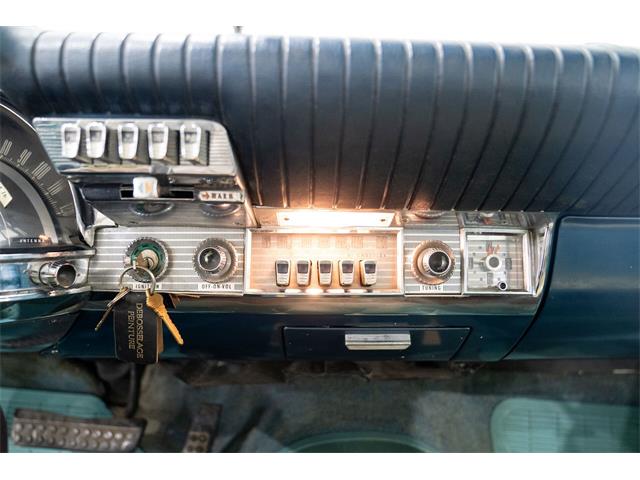 1961 Chrysler Windsor (CC-1943387) for sale in Montreal, Quebec