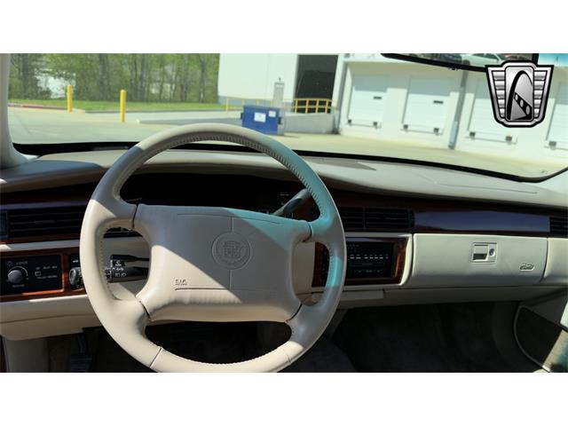1995 Cadillac DeVille (CC-1944941) for sale in O'Fallon, Illinois