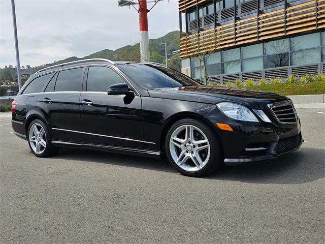 2013 Mercedes-Benz E-Class (CC-1945716) for sale in Woodland Hills, California