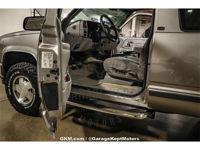 1999 Chevrolet Tahoe (CC-1945964) for sale in Grand Rapids, Michigan