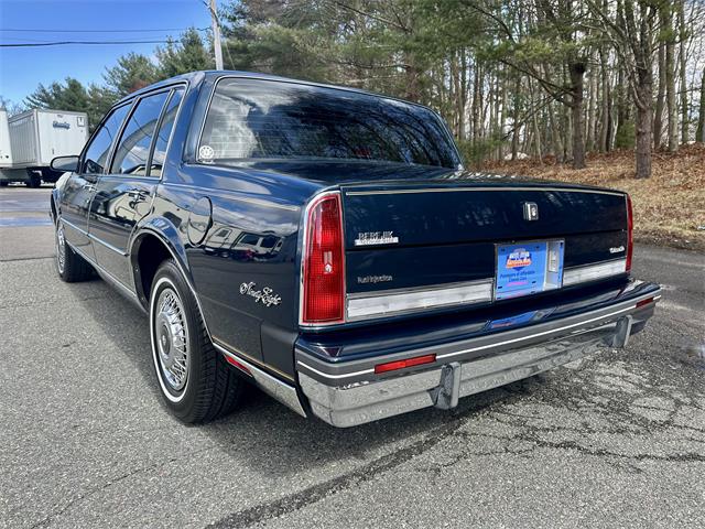 1986 Oldsmobile 98 Regency Brougham (CC-1946401) for sale in ABINGTON, Massachusetts