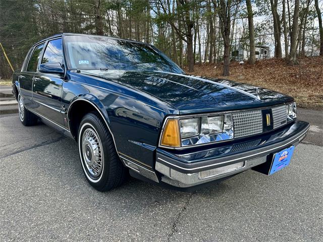 1986 Oldsmobile 98 Regency Brougham (CC-1946401) for sale in ABINGTON, Massachusetts