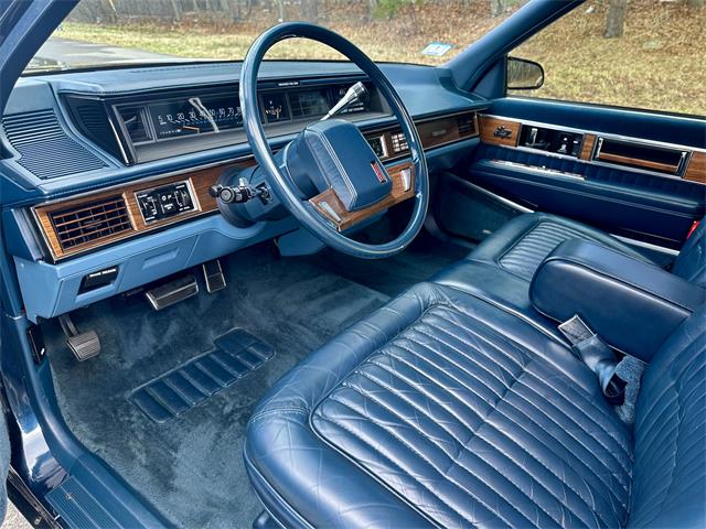 1986 Oldsmobile 98 Regency Brougham (CC-1946401) for sale in ABINGTON, Massachusetts